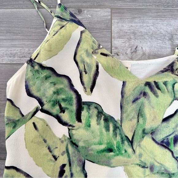 Aritzia Wilfred Palm Print Tropical Cami Tank Top - Picture 4 of 10
